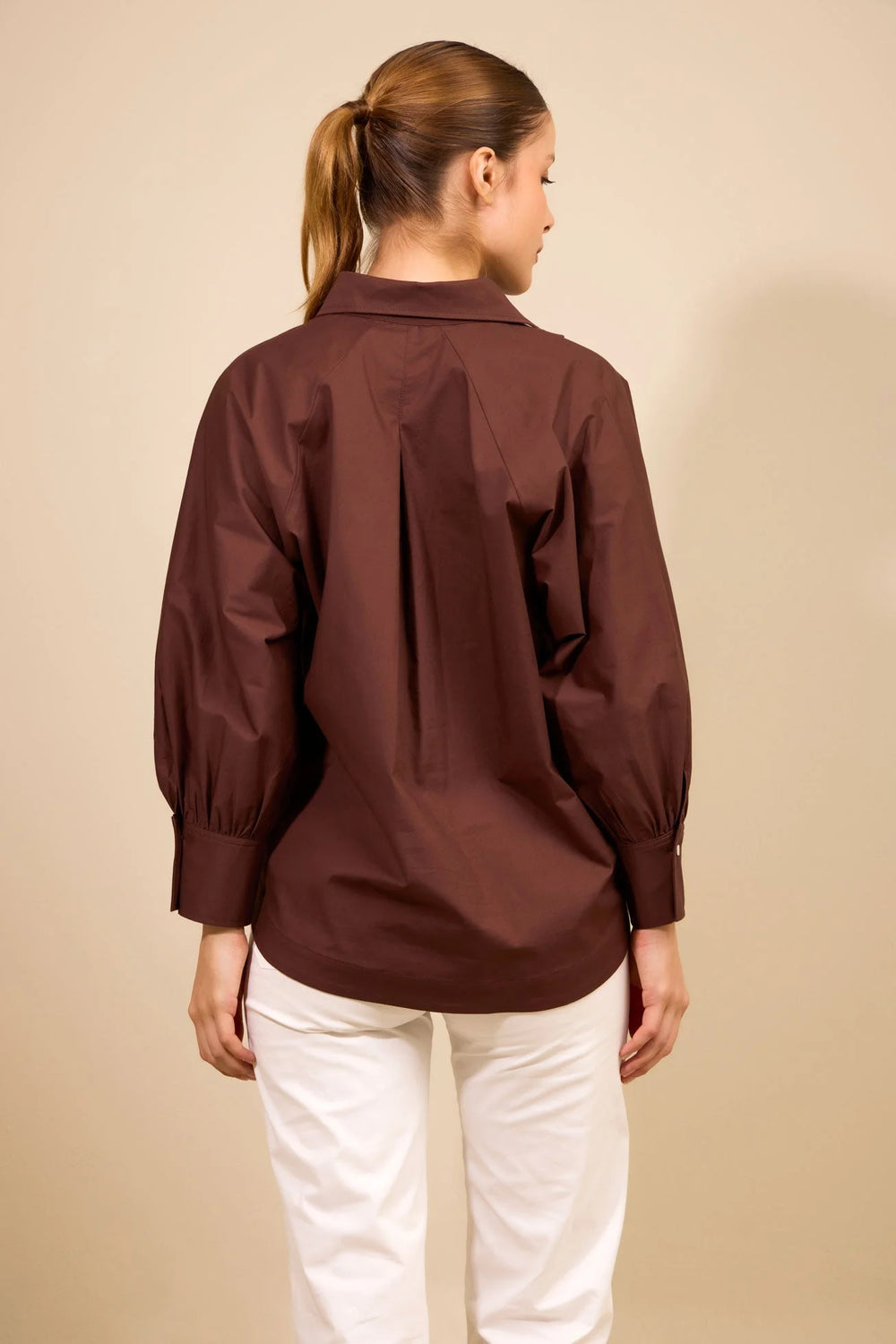 Camisa Rumbo ANARIAS Atelier — manga recogida sobre puño ancho, color Sky Blue