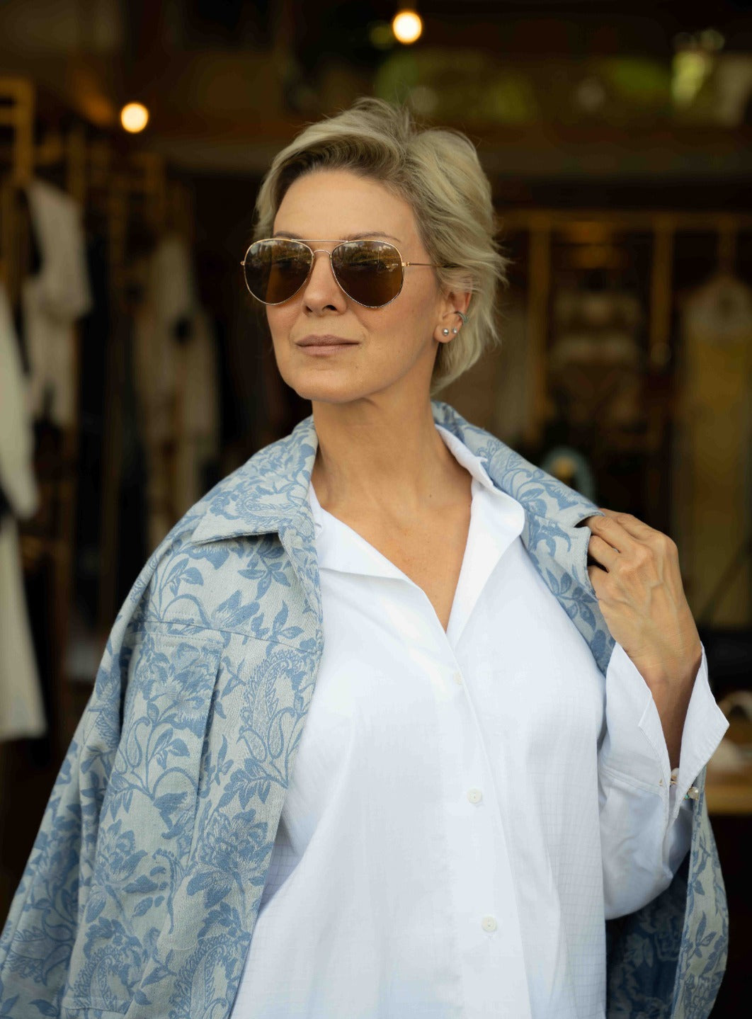 CHAQUETA VIAJERA