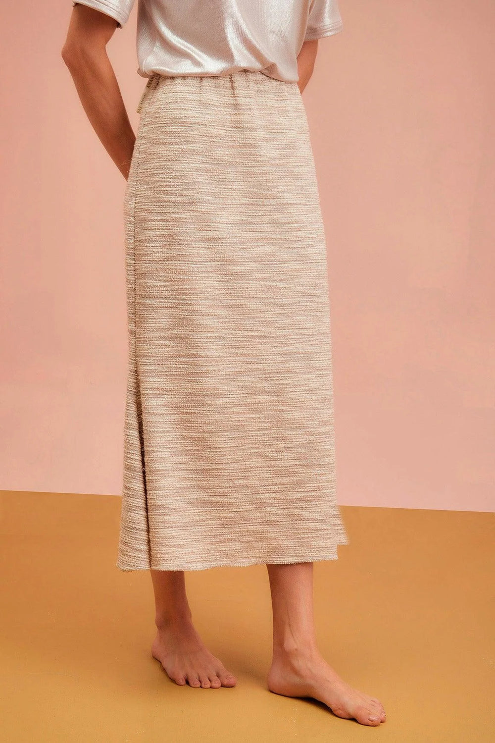 Falda Noctambula ANARIAS Atelier — look completo con styling de temporada de celebración