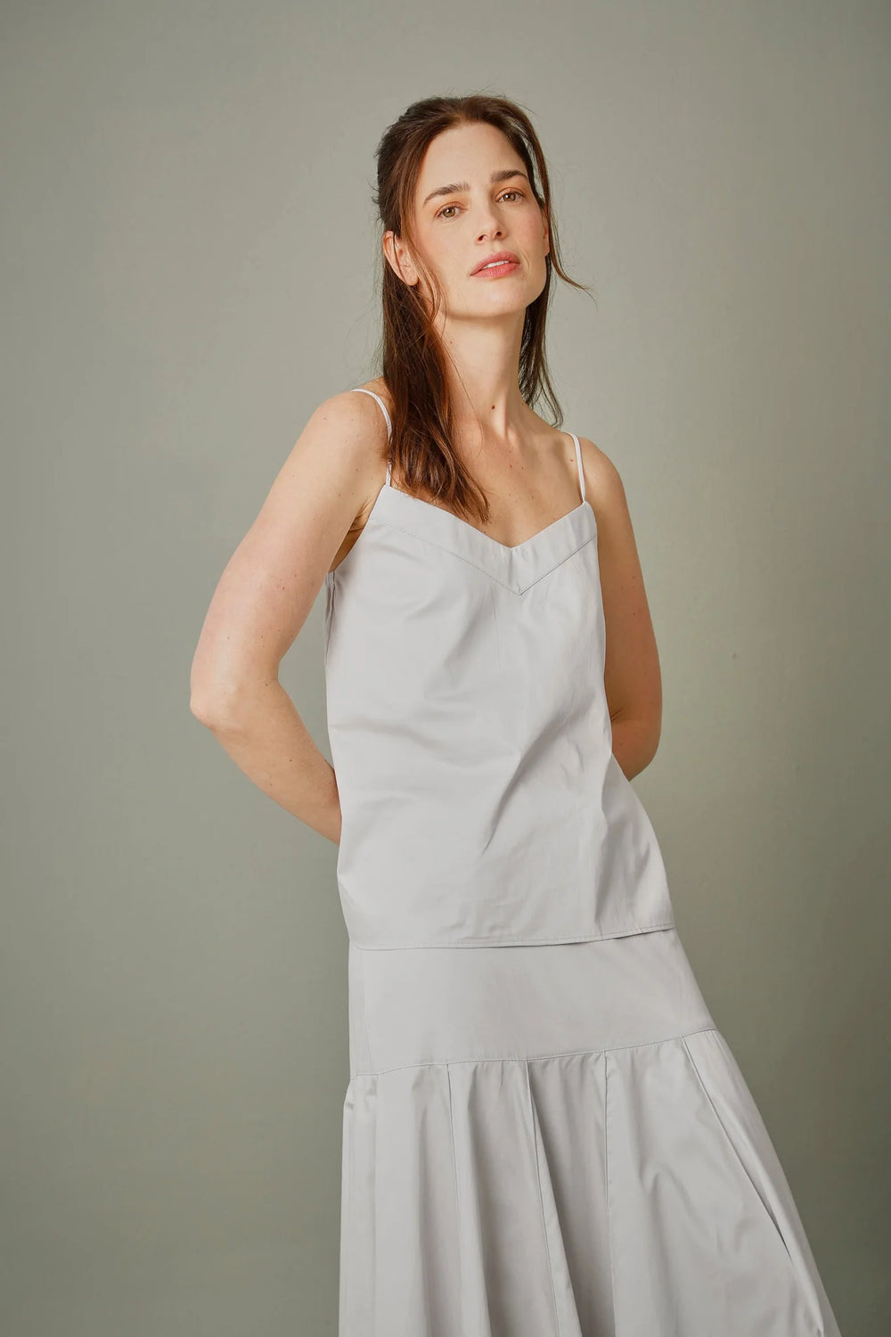 Top Mimosa ANARIAS Atelier en color Black — look combinado con pieza de colección